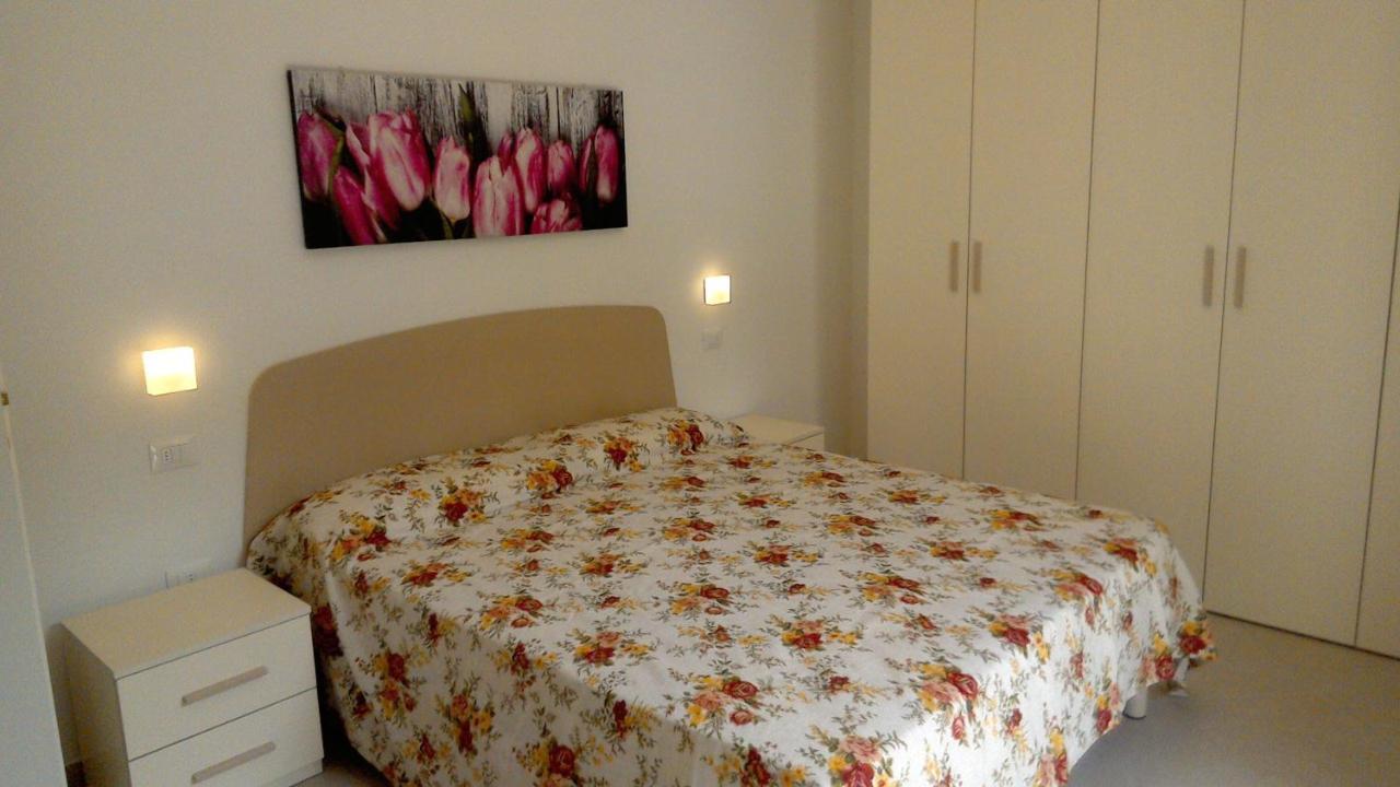 Verde Mare "Appartamenti Per Vacanze" Tortoreto Εξωτερικό φωτογραφία
