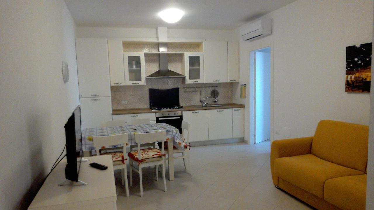 Verde Mare "Appartamenti Per Vacanze" Tortoreto Εξωτερικό φωτογραφία