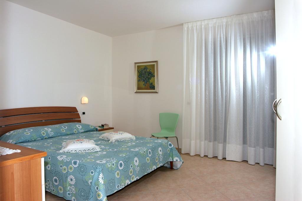 Verde Mare "Appartamenti Per Vacanze" Tortoreto Εξωτερικό φωτογραφία