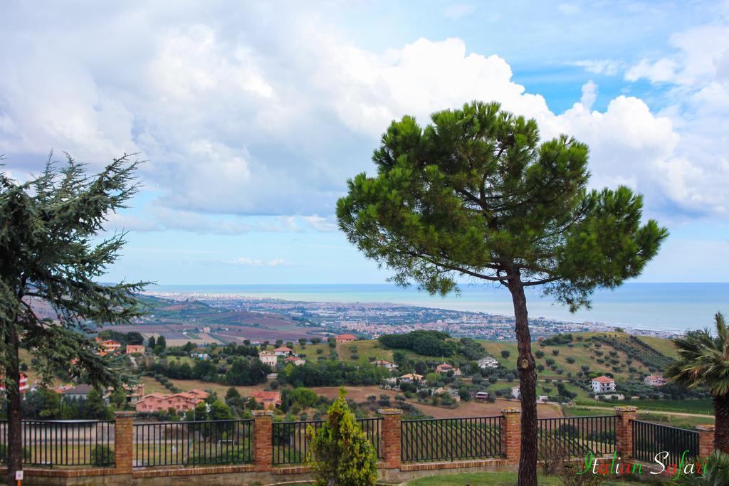 Verde Mare "Appartamenti Per Vacanze" Tortoreto Εξωτερικό φωτογραφία
